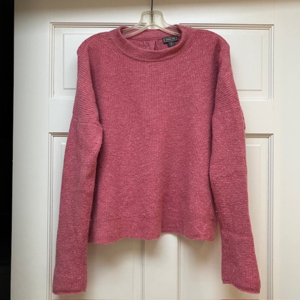Point Sur by J Crew Fuzzy heathered pink crewneck with button detail S
